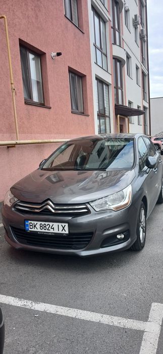 Продам машину citroen c4 2012 року