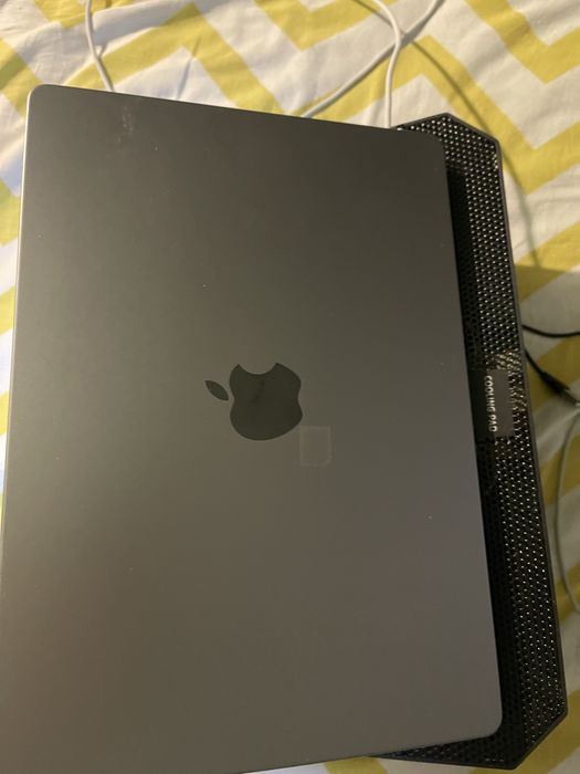 Macbook Pro M1 Max (14”/64gb 1TB 10/24 CPU/GPU 87% Battery!)