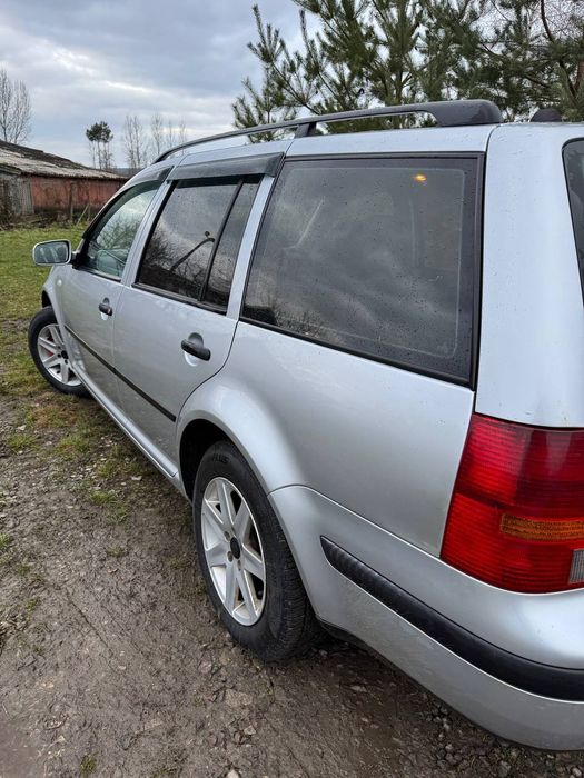 Гольф 4  1,6 бензин