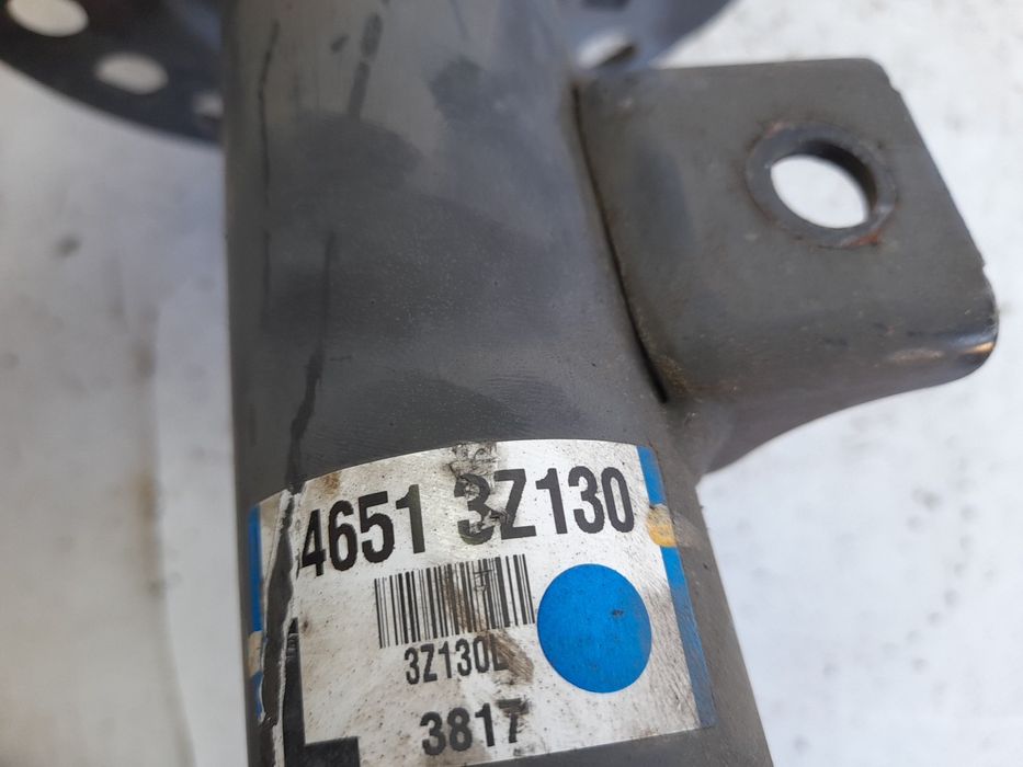 Amortecedor frente esquerdo HYUNDAI i40 (VF)