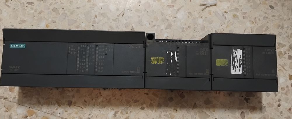 PLC  Siemens  S7-200
