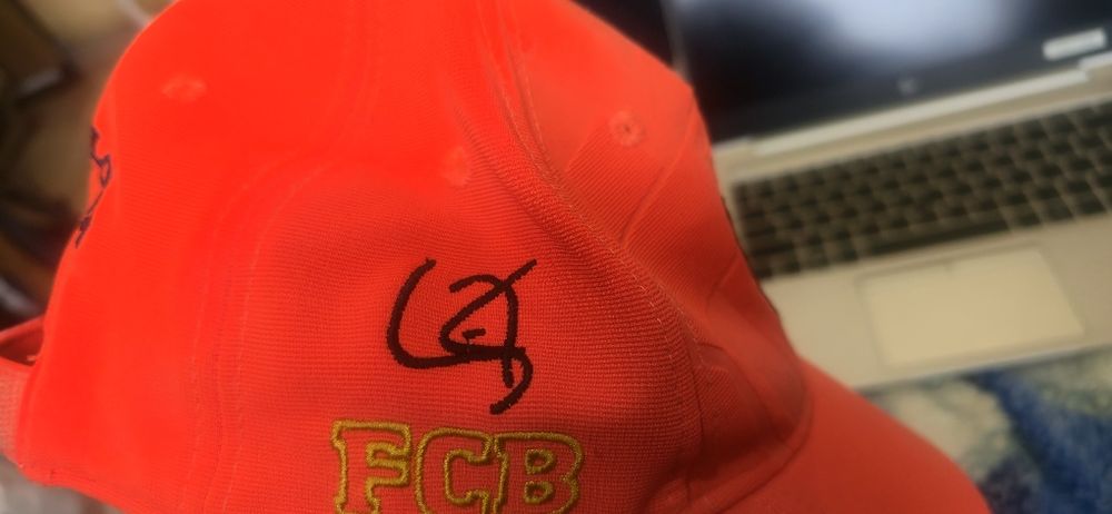 Кепка Ламин Ямаль с автографом