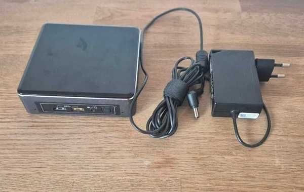 Intel NUC 7i3 NUC7i3BNK i3-7100U Windows 11 + zasilacz