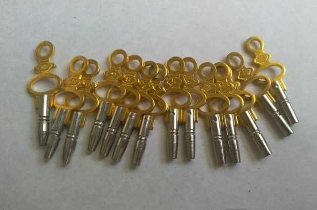 Ключики до годинників-ключовок, комплект 14 шт