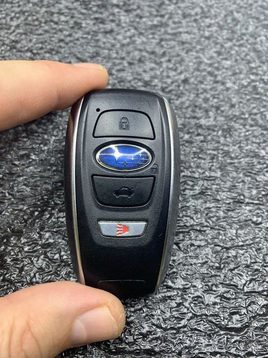 Ключ Subaru hyq14AKB оригинал