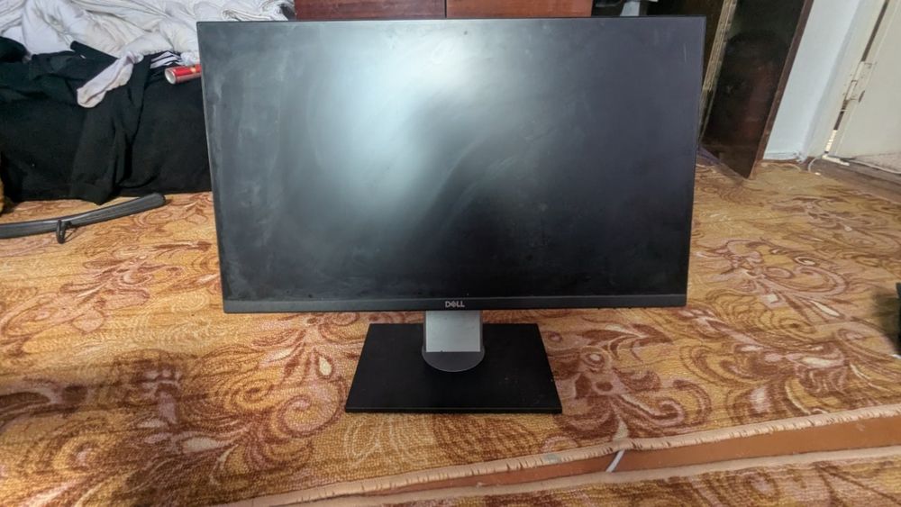 Dell P2419H Состояние 8/10