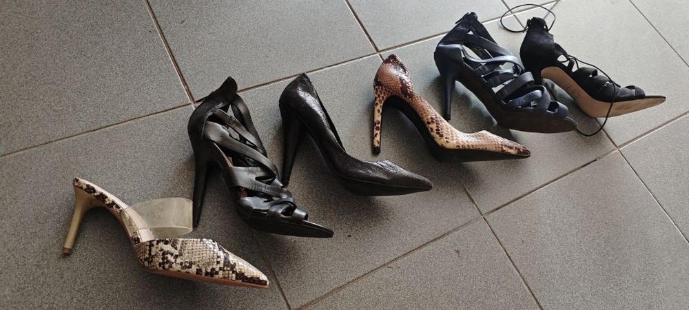 Sapatos Zara e outros
