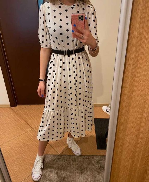 Stradivarius romatyczna sukienka midi w kropki grochy  M/L