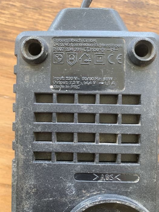 Carregador Rapido Bosch AL 60DV 1411 ( 7,2-14,4V)