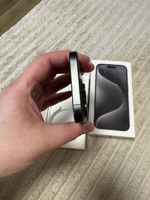 Iphone 15 pro 128 black titan neverlock