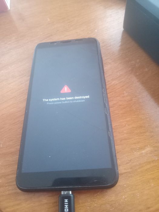 Продам redmi 6а на запчастини