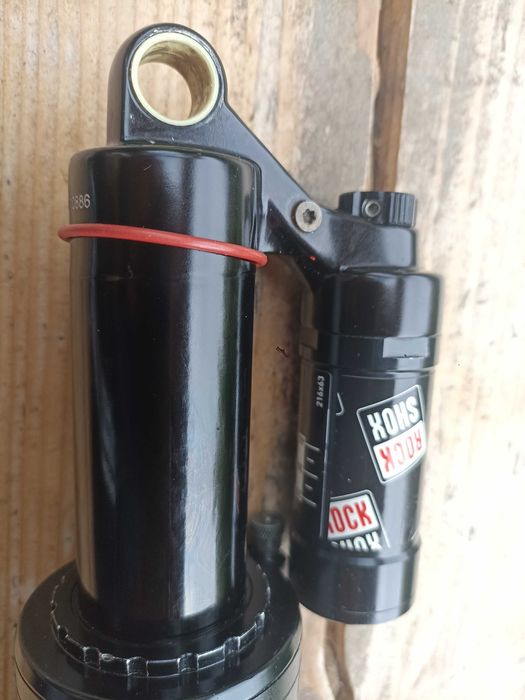 Rock shox vivid air 216x63,5
