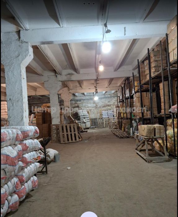 Продаж безпечного приміщення під СТО, склад і т.д.