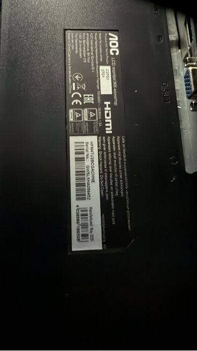 Monitor uzywany w bardzo dobrym stanie