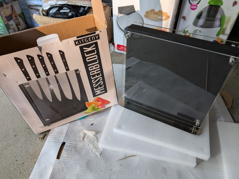 Stojak na noże Kitgeny