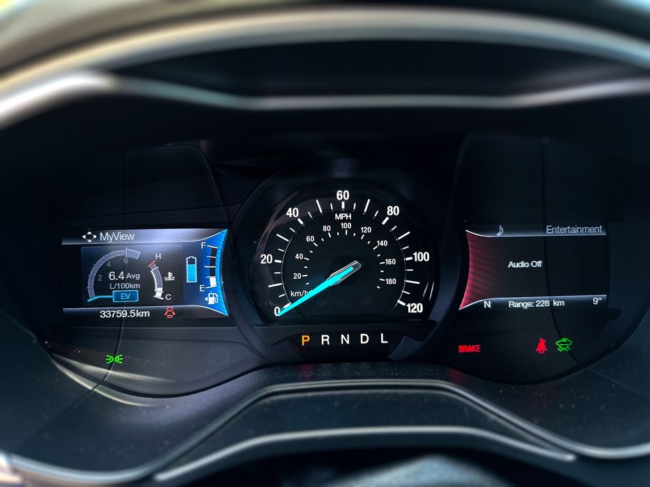 Ford Fusion 2018 Гібрид