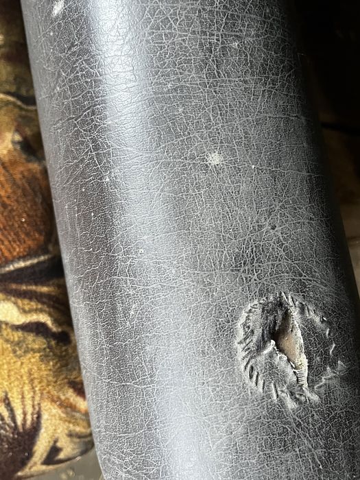 Крісла мякі для вітальні