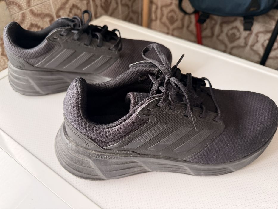 Tenis adidas !!!
