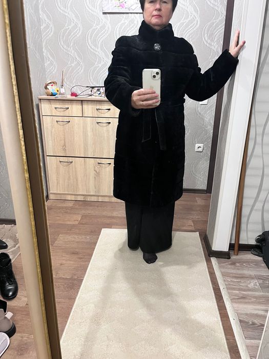 Продаю натуральну шубу мутон