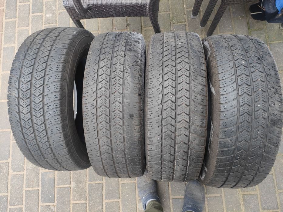 Opony zimowe Semperit VAN-GRIP 2