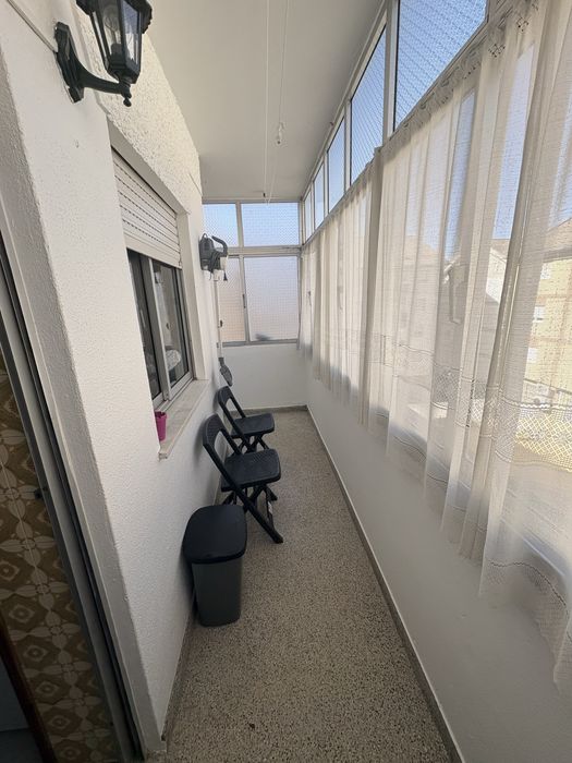 Arrenda se T2 +1 em Bragança