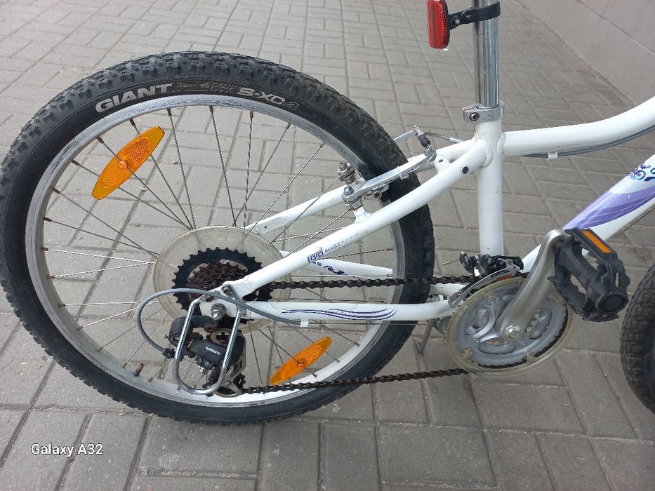 Rower dziecinną-młodzieżowy