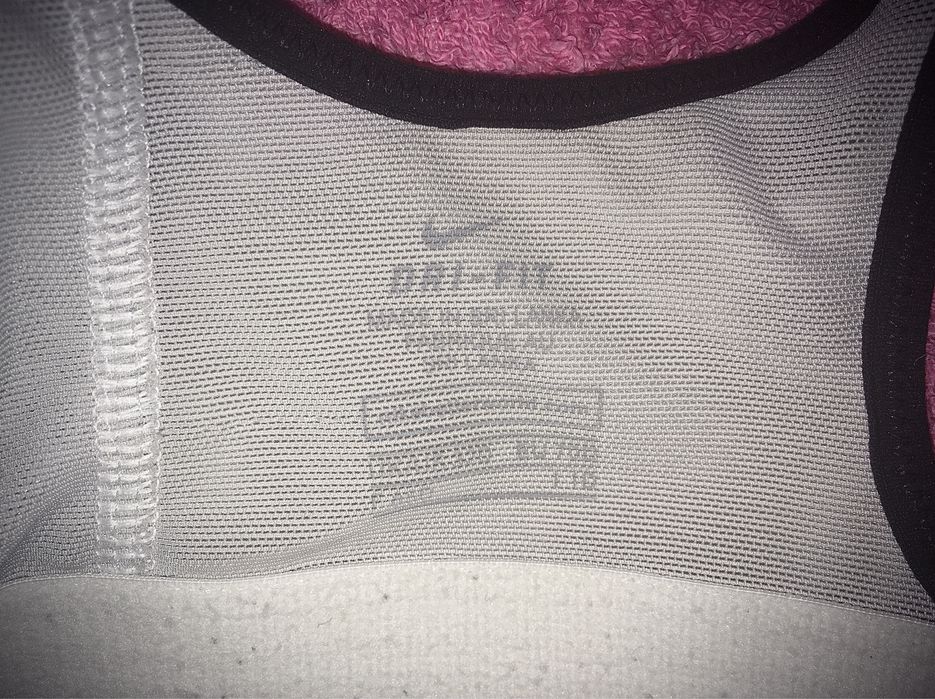 Новий спортивний ліф без кісточок, EU 70D розмір