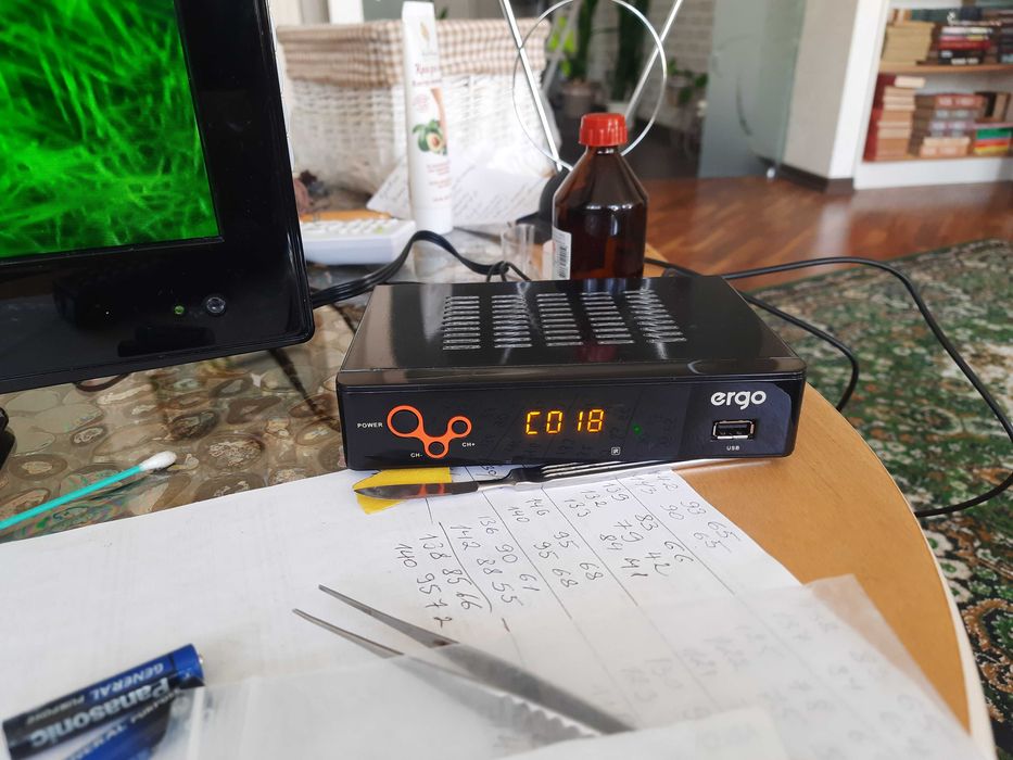 Телевізор Saturn LED 220