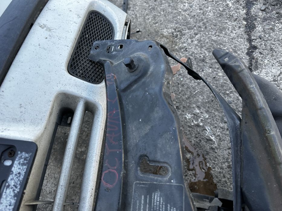 Pas przedni Octavia I 1.9 TDI Chłodnica Wentylator komplet