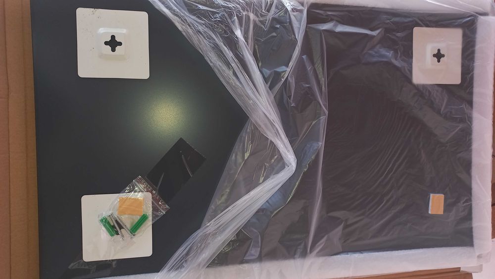 Espelho 42x66cm Novo - tem suporte para pendurar