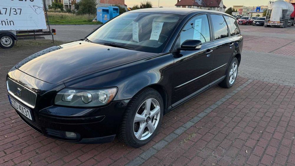 Volvo V50