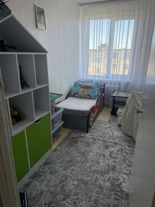 Продається 3 кімнатна квартира
