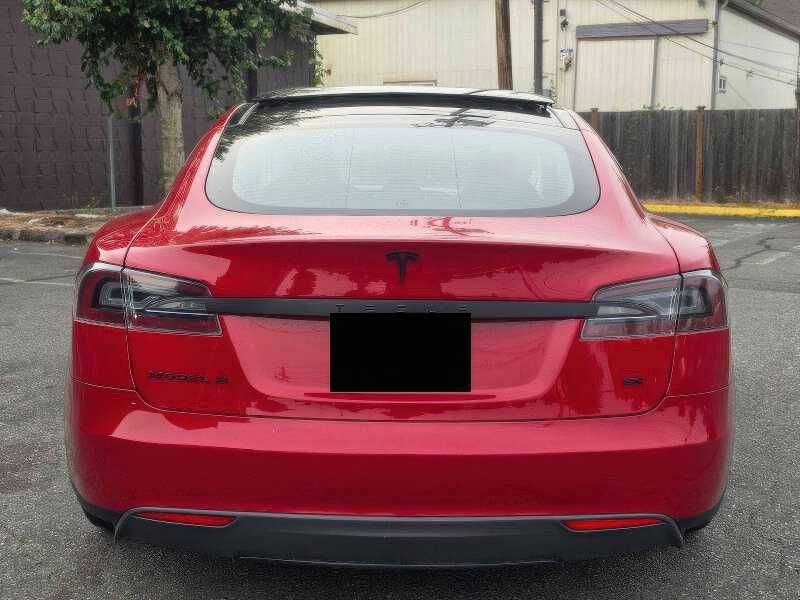 2013 Tesla Model S