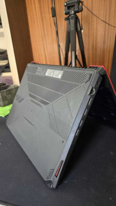Portátil Asus TUF Gaming Ryzen 5 + 16GB RAM + W11 [Garantia]
