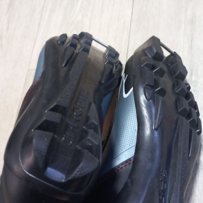 Ботинки Лыжные 38р Salomon,  Крепление SNS.  Состояние идеальное