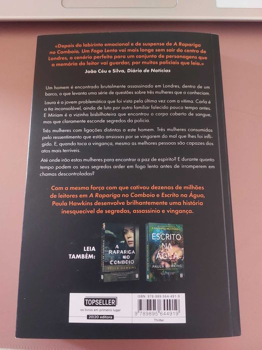 Livro Um Fogo Lento de Paula Hawkins