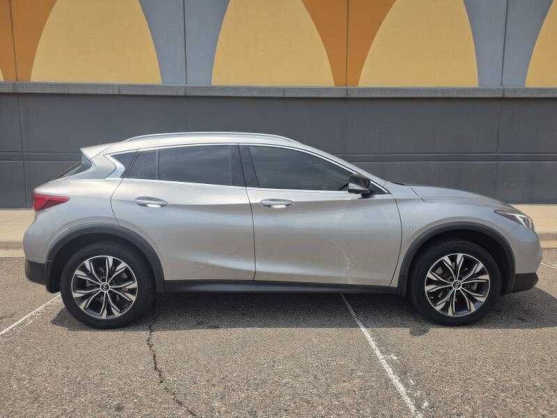 2019 Infiniti QX30