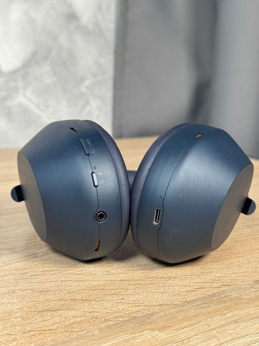 Топові навушники Sony WH-1000XM5 сині
