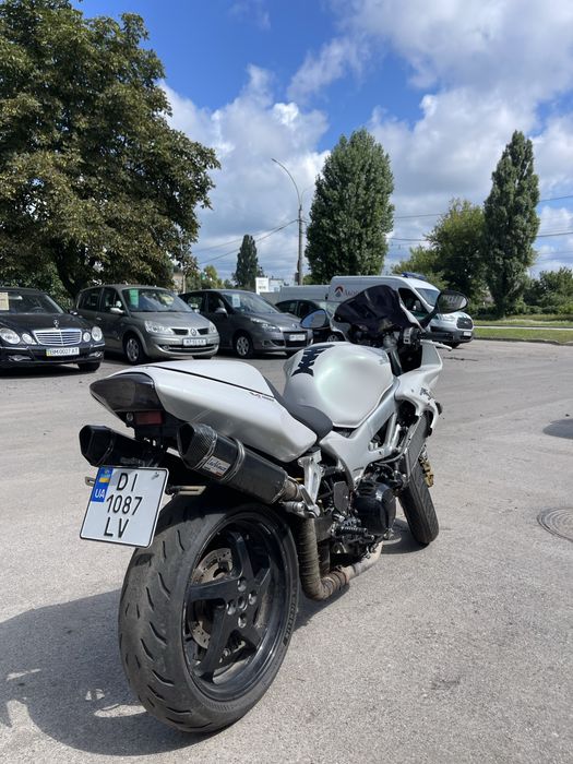 Продам honda vtr1000