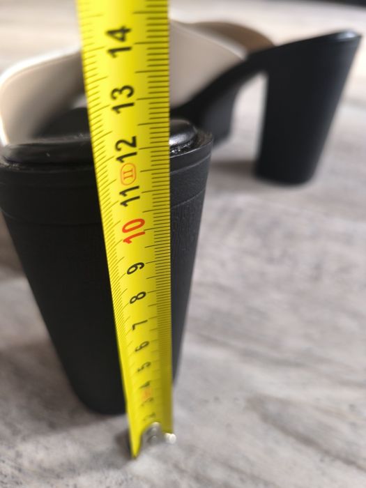 Buty klapki rozmiar 36