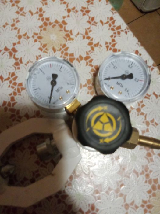 Продам редуктор кислородн й