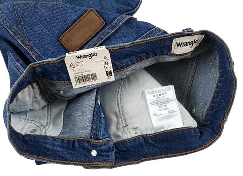 Męskie jeansy Wrangler River - True Tapered -Sundown Blue nowe W32/L34