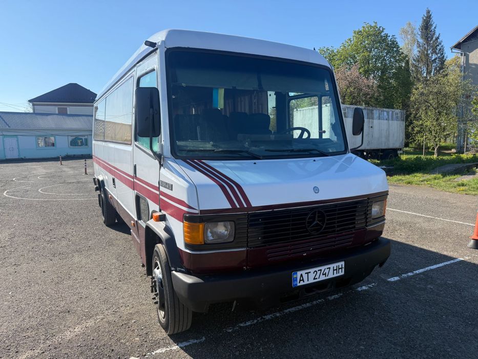 Продам автобус Мерседес бенс 811