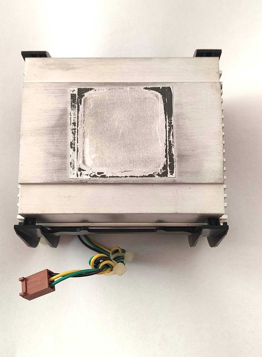 Cooler Ventoinha Ventilador Intel CPU 12V com Dissipador