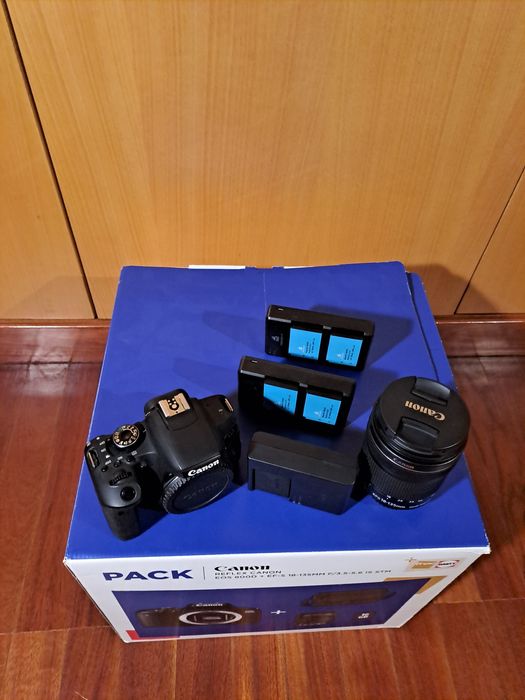 CANON 800D 18-135mm+ 5 baterias