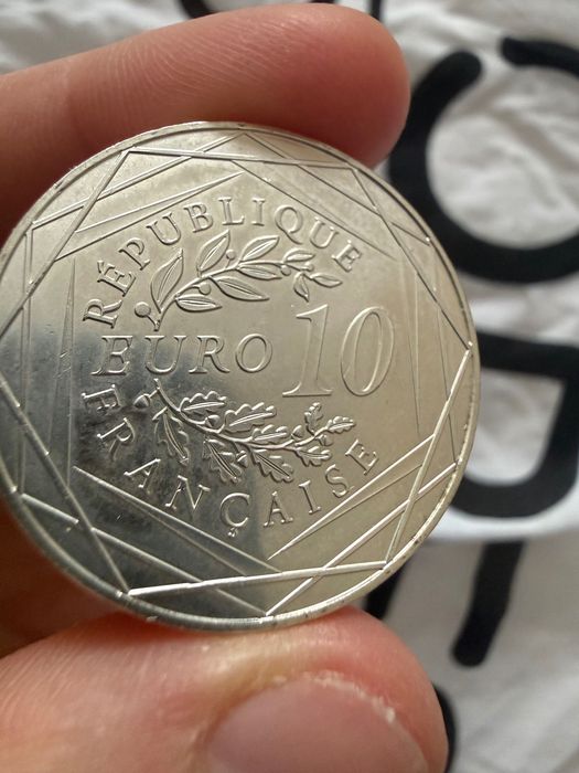 Монета срібна Франція 10 євро 2014 року