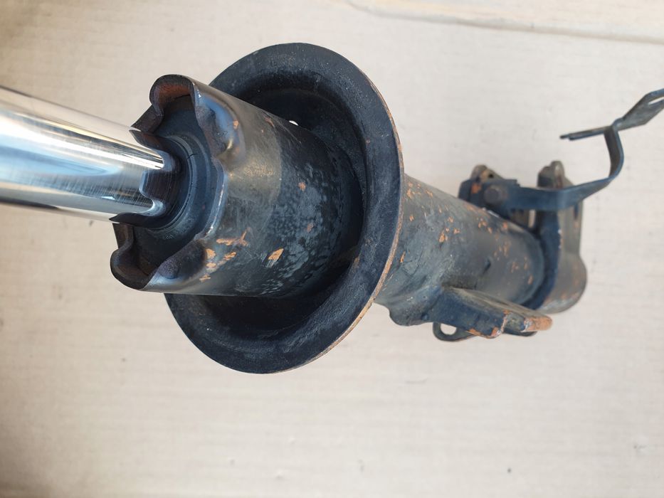 amortyzator przód renault safrane oe