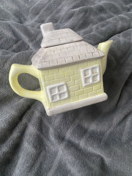 imbryk domek ozdobny