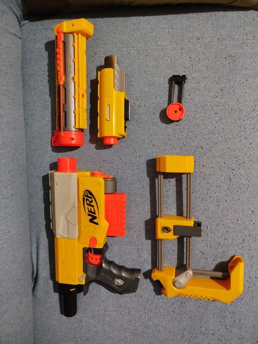 Nerf N-Strike Recon CS-6