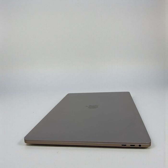 MacBook Pro 16 2019(20) (I7/16gb/1TBssd/5300M-4GB) Гарантія. 31975SV